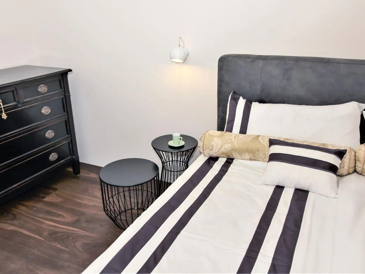 Apartment Kavalirka Prag 0*,  Tschechische Republik