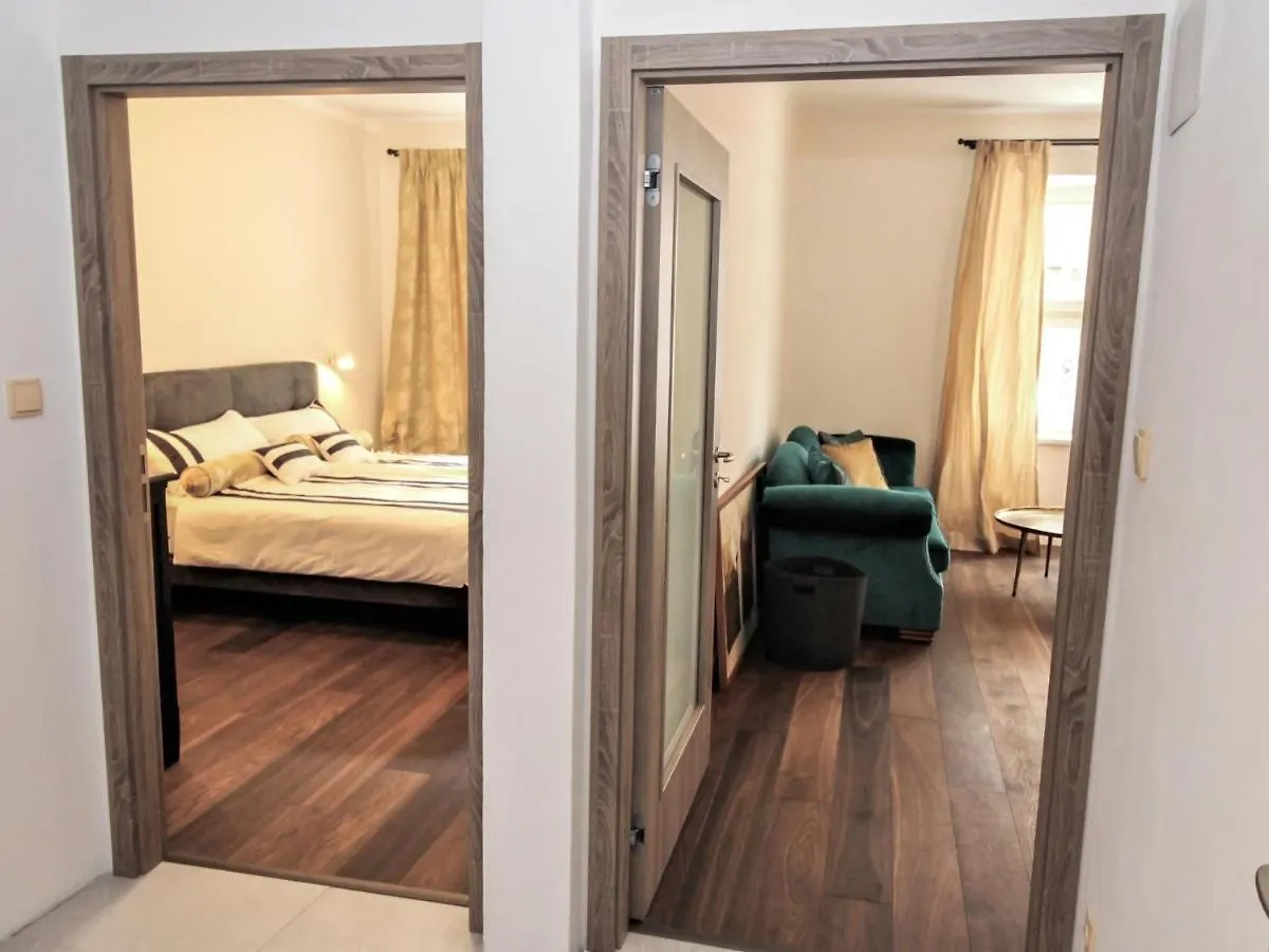 Apartment Kavalirka Prague