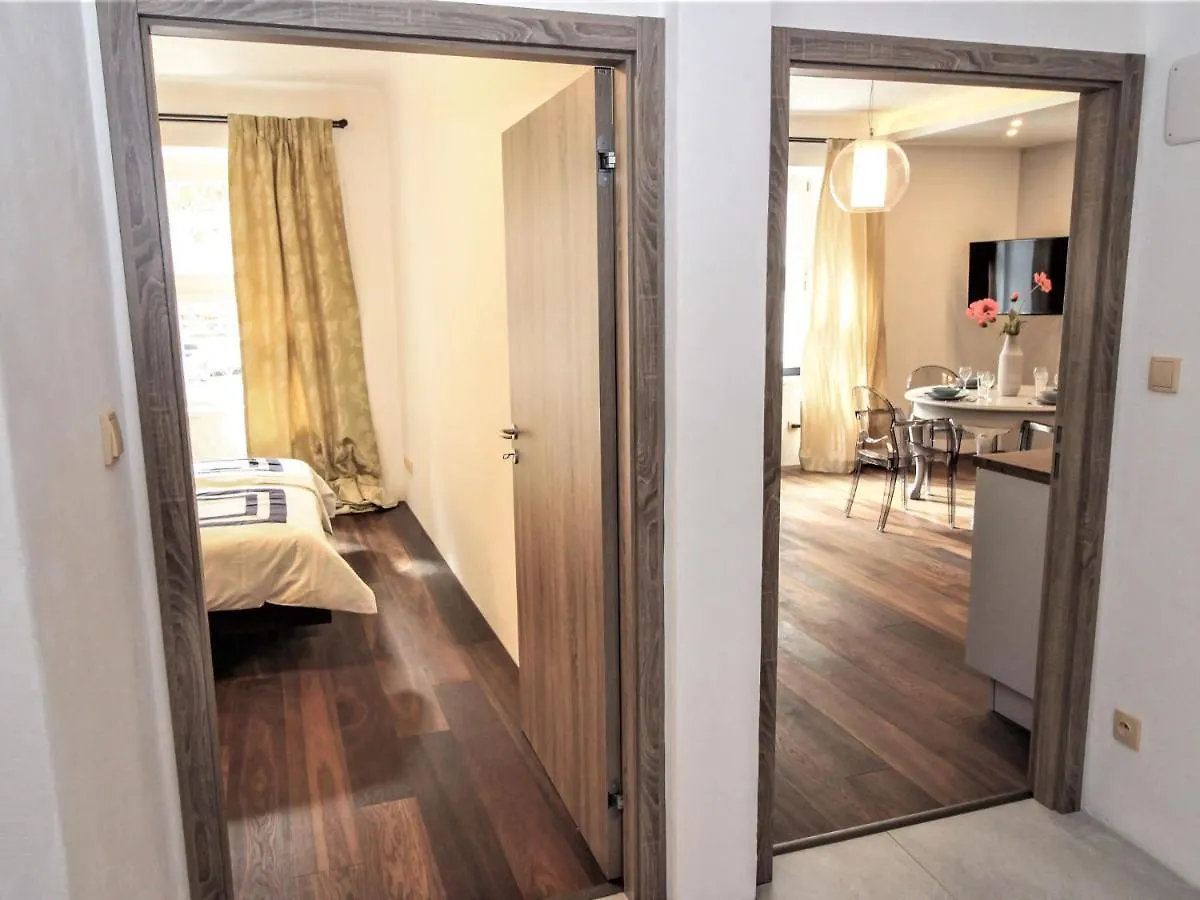 Apartment Kavalirka Prague